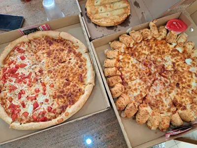פיצה האט - Pizza hut
