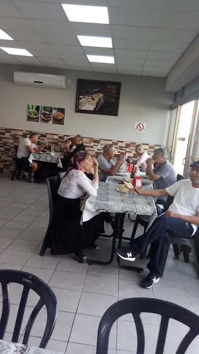 הסורי חומוס פול