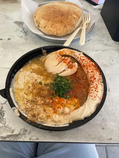 חומוס פרג'י