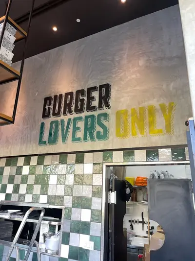 בורגר סטיישן נס ציונה BURGER STATION