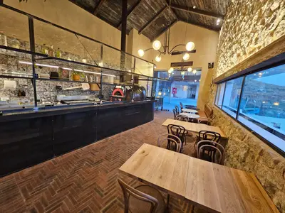 Craft Bistro קראפט פיצה ביסטרו מודיעין