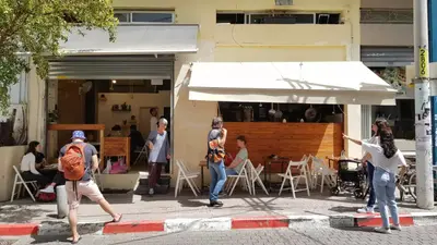 חומוס אסי ועדנן