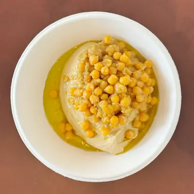 Hummus Avi (from Acre)