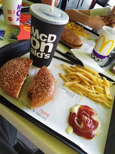 מקדונלד׳ס