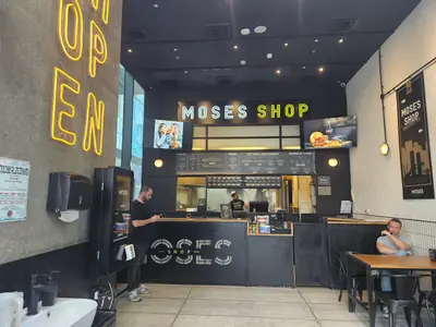 Moses Shop