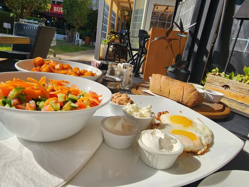 Cafe 111 — תמונה 4