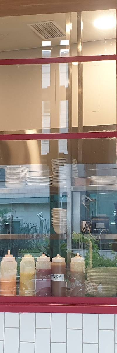 ג'ויה מודיעין מסעדה