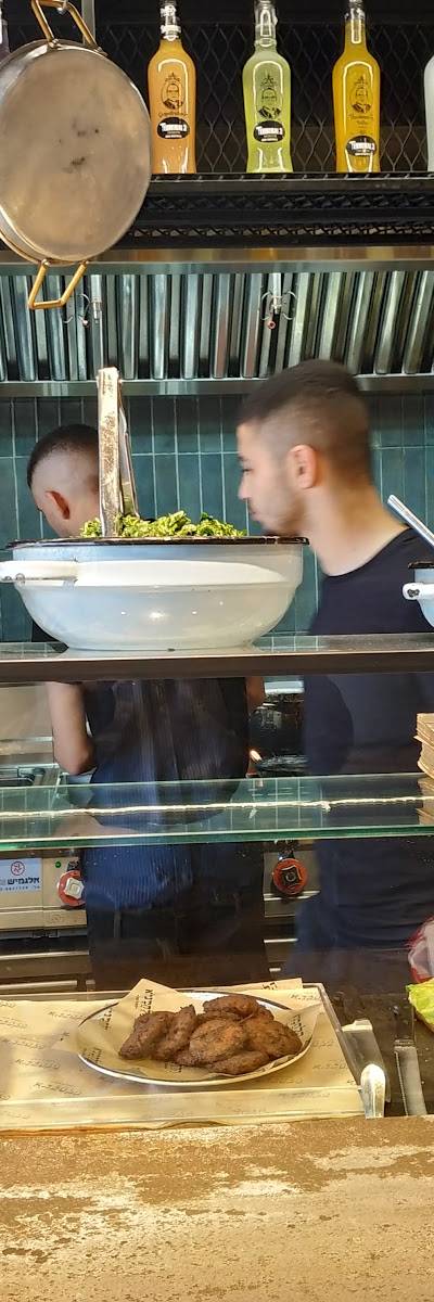 הלחמניא