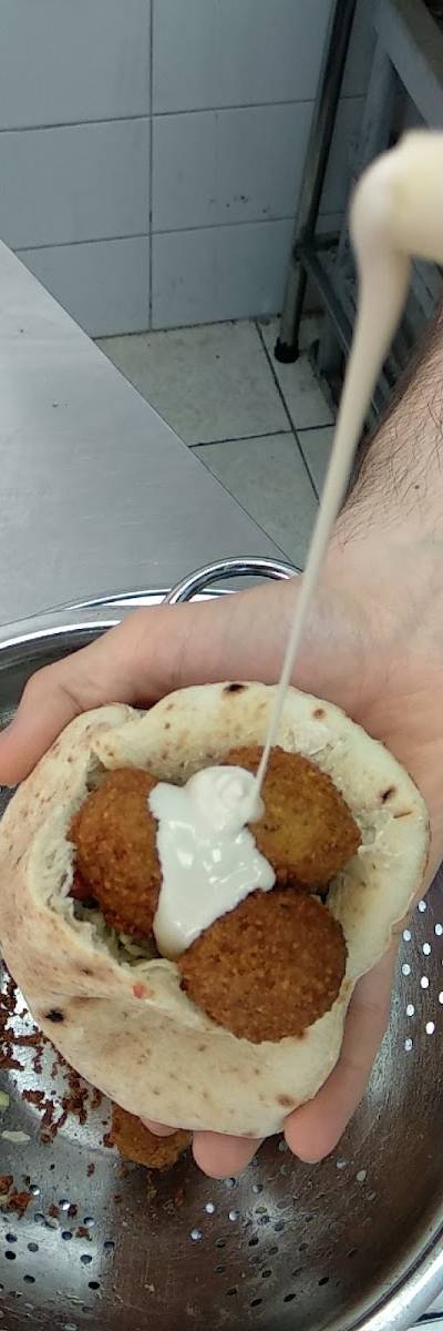 פלאפל א.א
