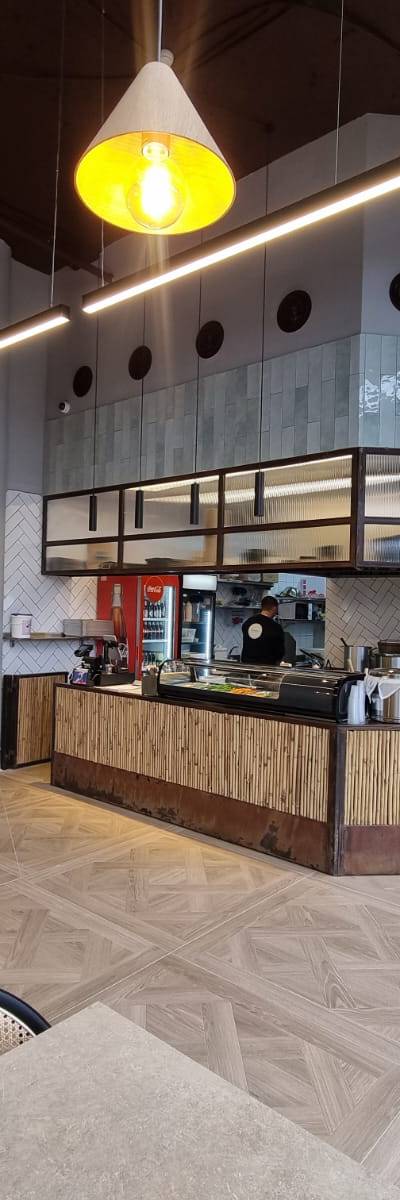 Deknoy - Asian Kitchen