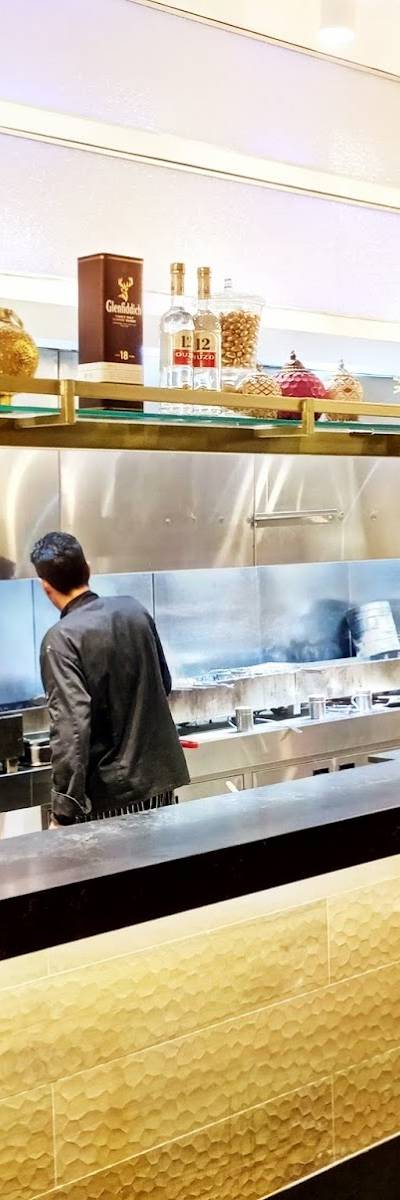 Ezra Grill