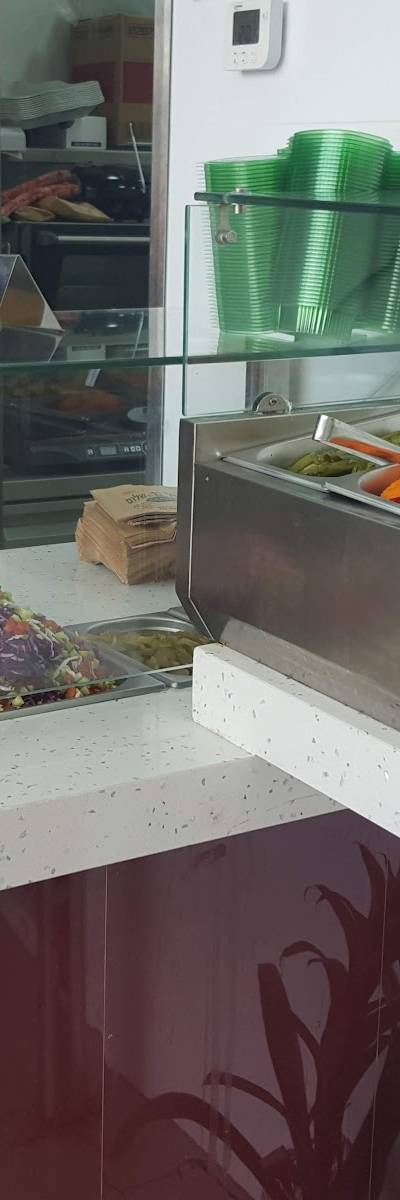 פלאפל בר שלום