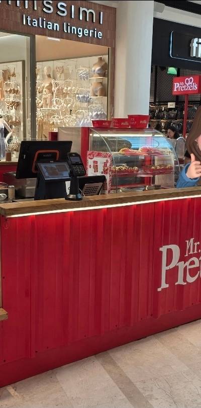 Mr Pretzels מיסטר פרצל