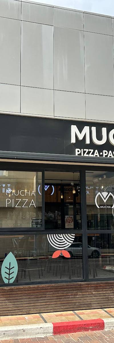 Mucha