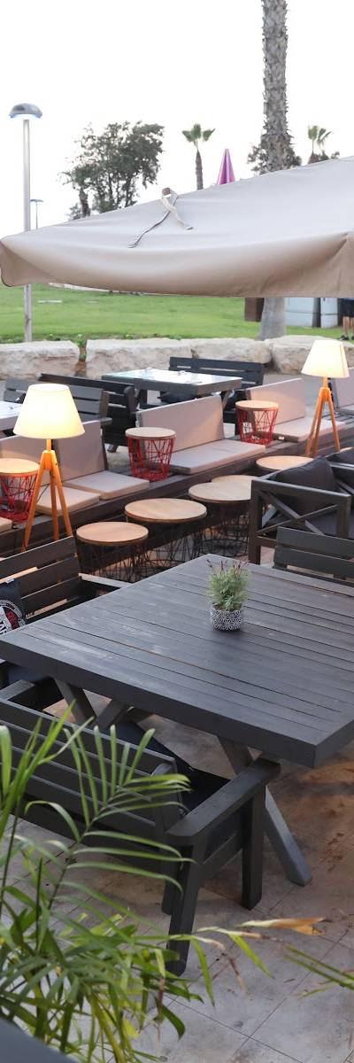 Red Burger Bar