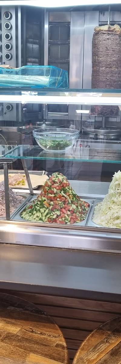 Shawarma Avi